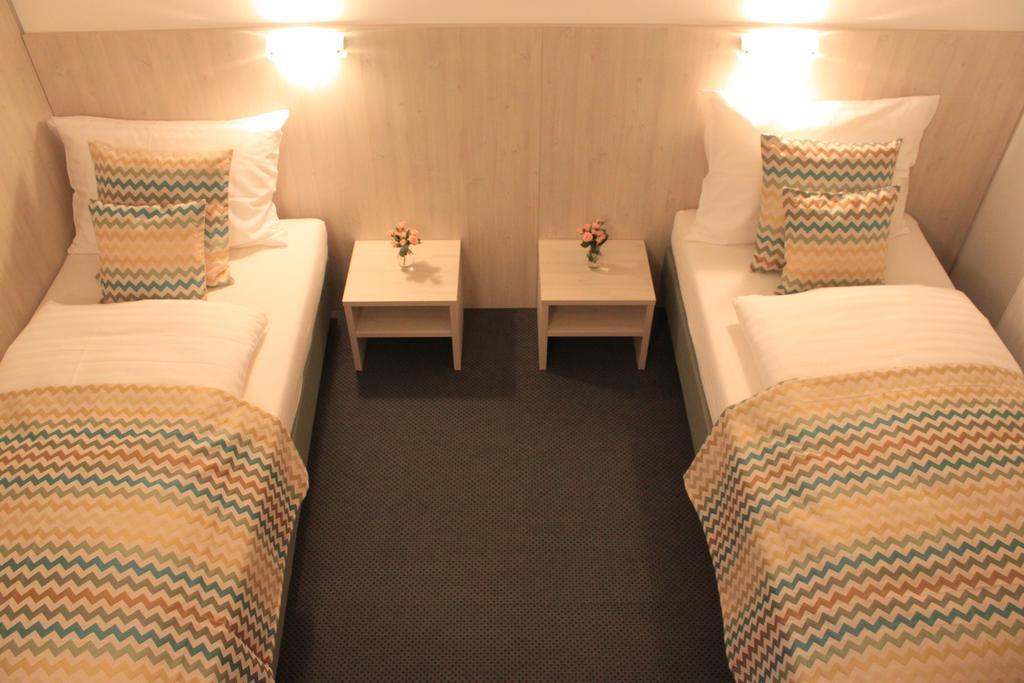 Best Sleep Hotel Spielberg Bei Knittelfeld Ngoại thất bức ảnh