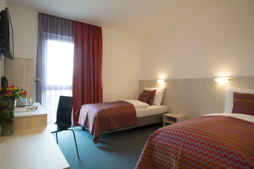 Best Sleep Hotel Spielberg Bei Knittelfeld Ngoại thất bức ảnh