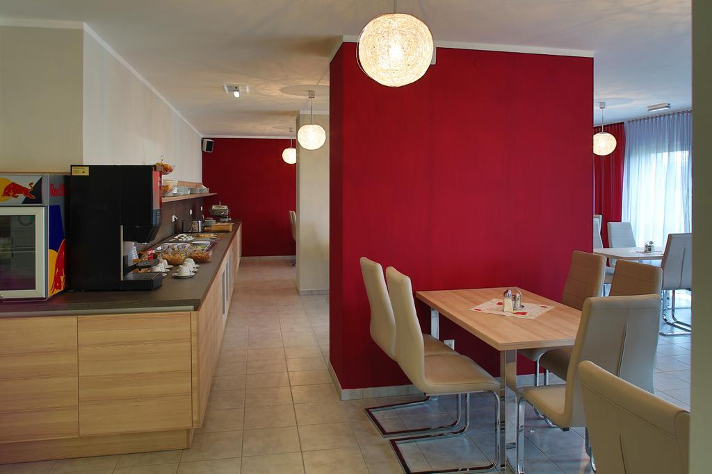 Best Sleep Hotel Spielberg Bei Knittelfeld Ngoại thất bức ảnh